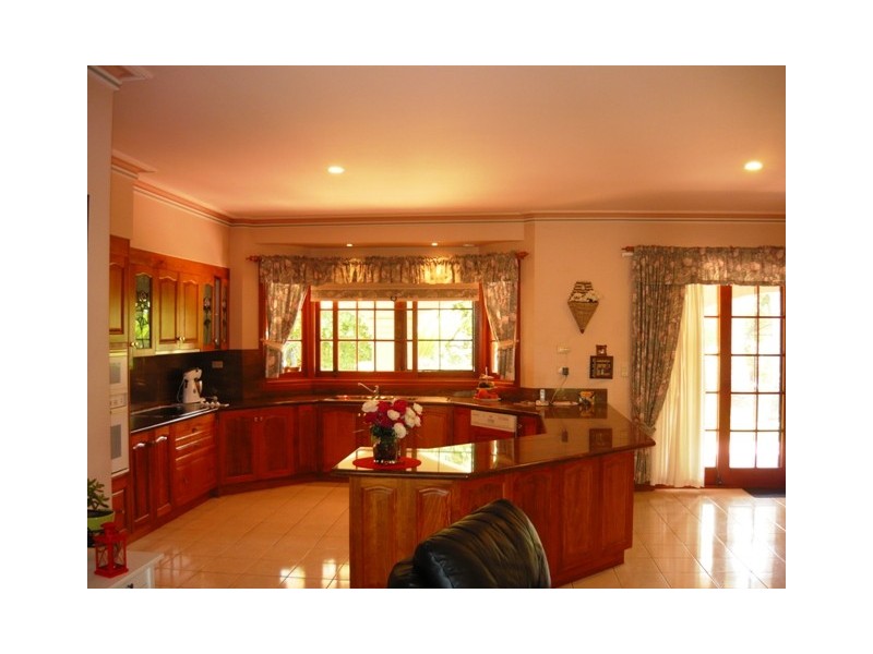 Glass House Mountains QLD 4518