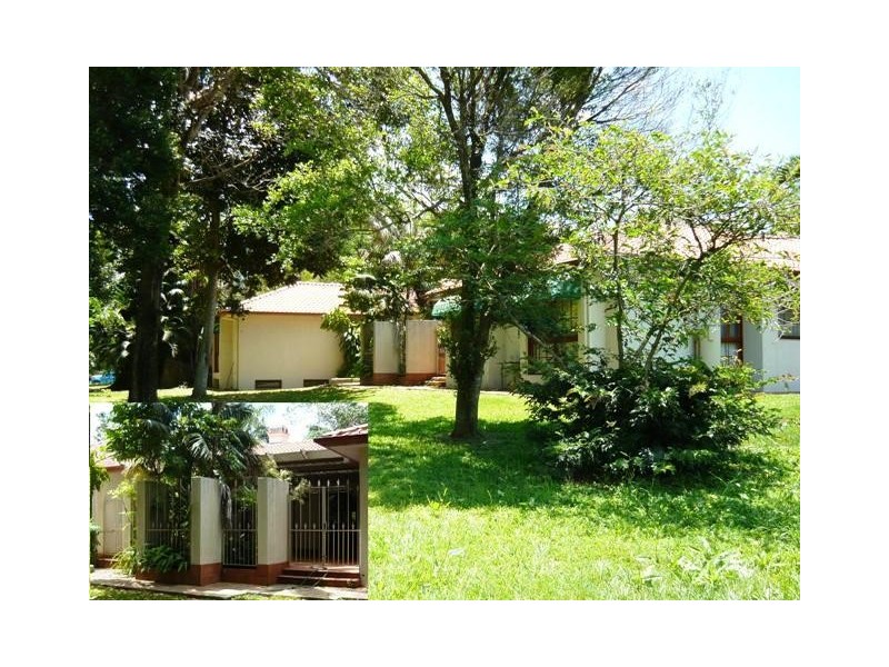 Glass House Mountains QLD 4518