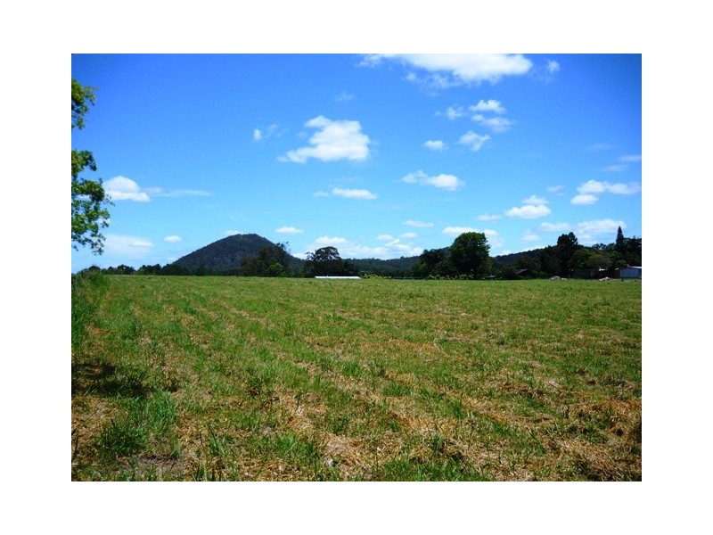 Glass House Mountains QLD 4518