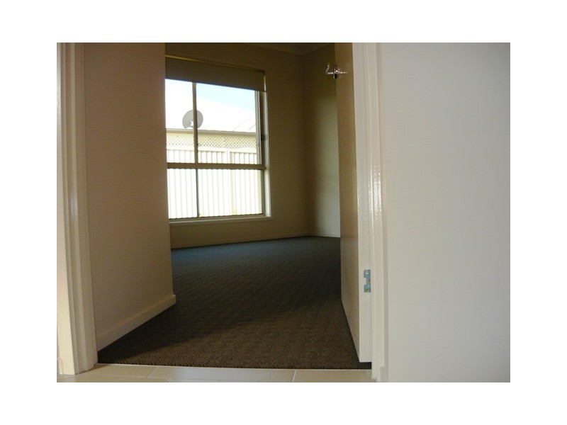 16 Duffield Crescent, Caboolture QLD 4510