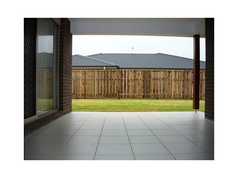 35 CLEMENTINE STREET, Bellmere QLD 4510