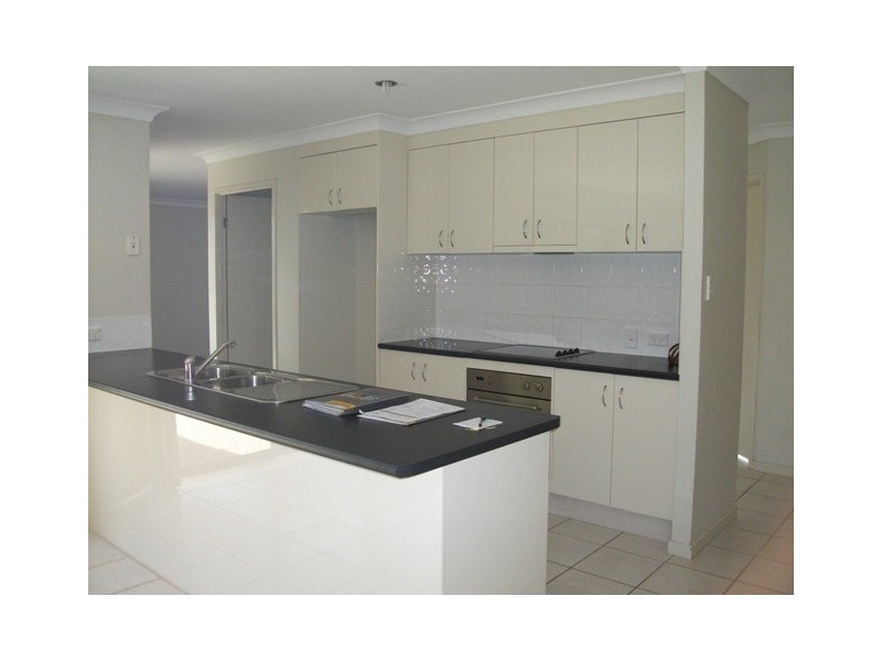 12 Jackwood Court, Morayfield QLD 4506