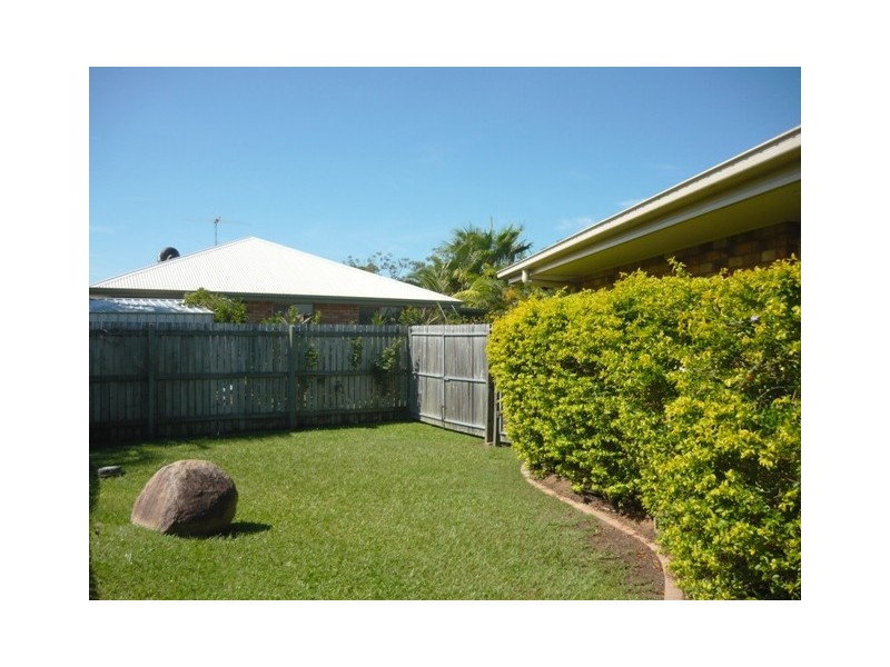 15 / 9 Harpulia Crt, Morayfield QLD 4506