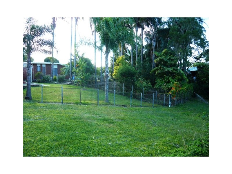 3 Norfolk Esplanade, Caboolture South QLD 4510