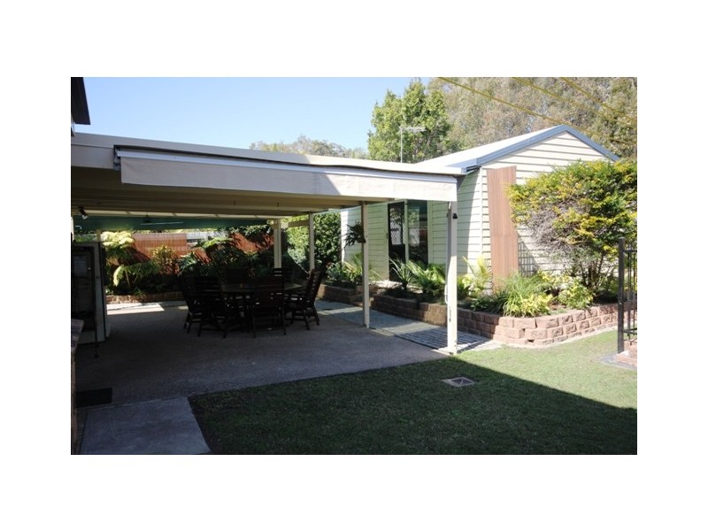 Sandstone Point QLD 4511