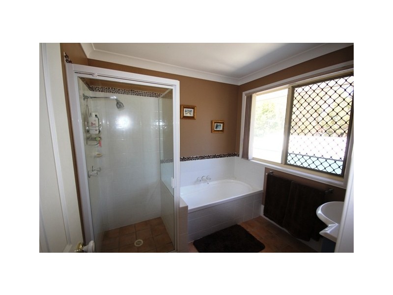 Sandstone Point QLD 4511