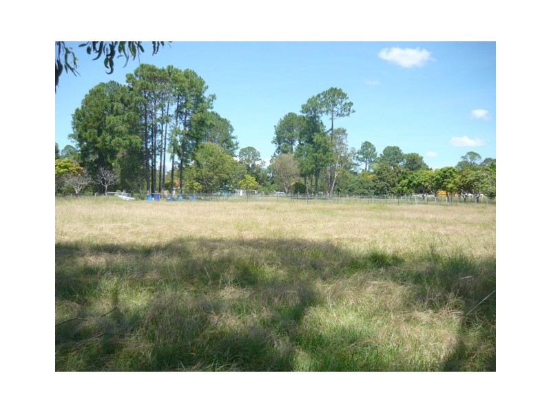 15 Goshawk Court, Caboolture QLD 4510