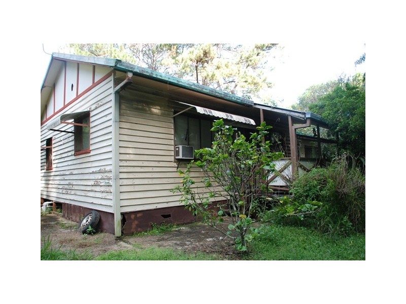1 Emu Road, Elimbah QLD 4516