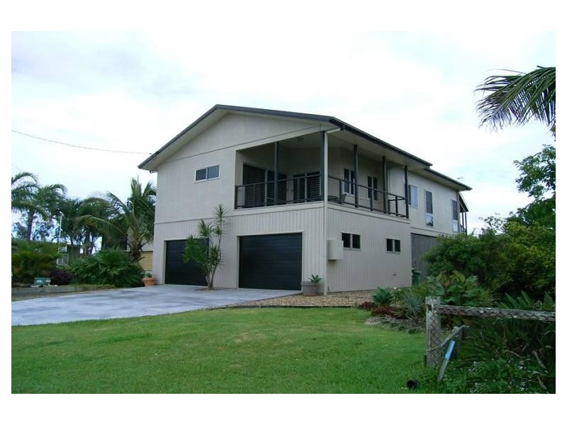 3 Second Avenue, Toorbul QLD 4510