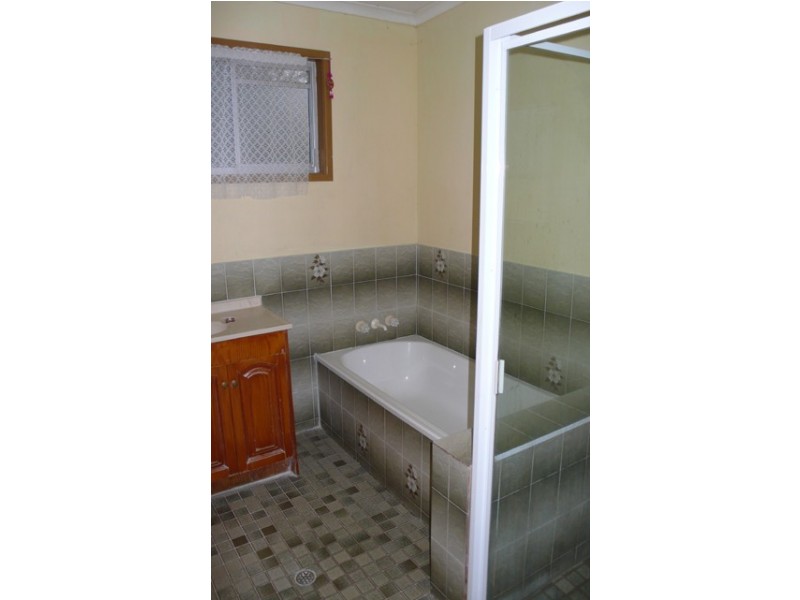 19 Dawson Street, Caboolture QLD 4510