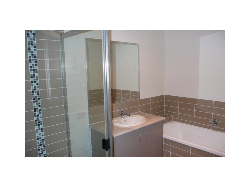 2/74 moorhead st, Caboolture QLD 4510