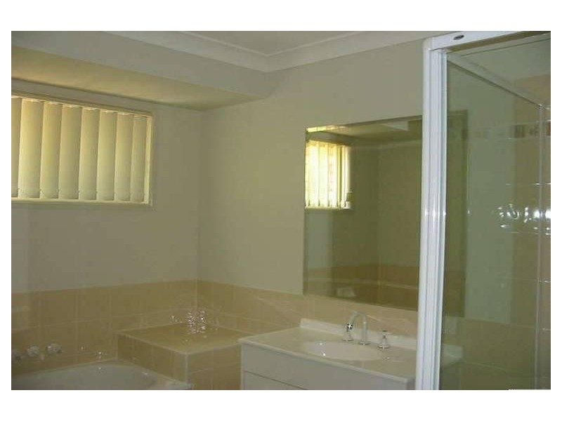 6 Woodbridge Court, Morayfield QLD 4506