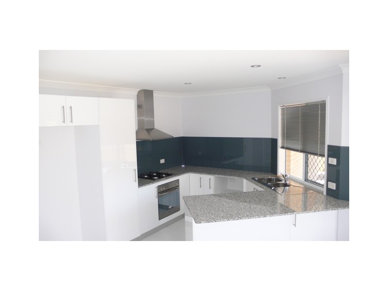 17 Soward Court, Morayfield QLD 4506