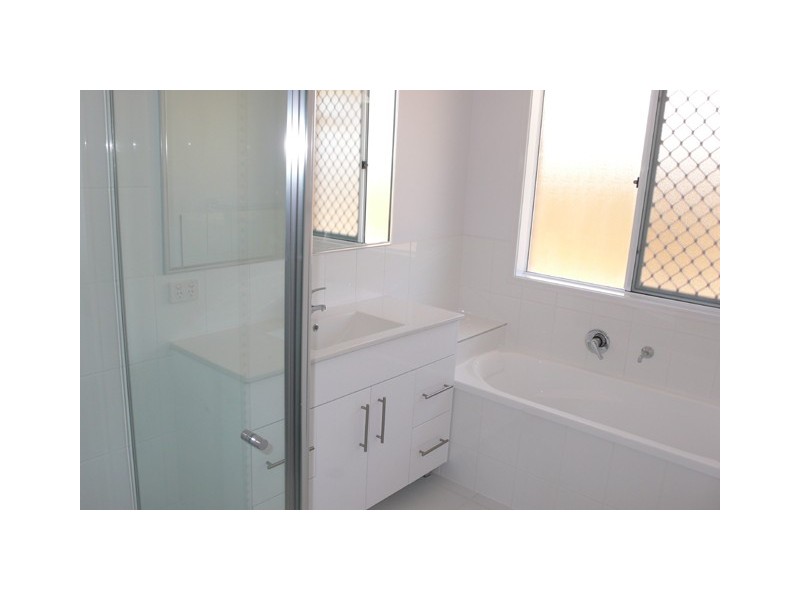 17 Soward Court, Morayfield QLD 4506