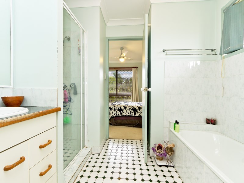 8 Tanunda Place, Caboolture QLD 4510