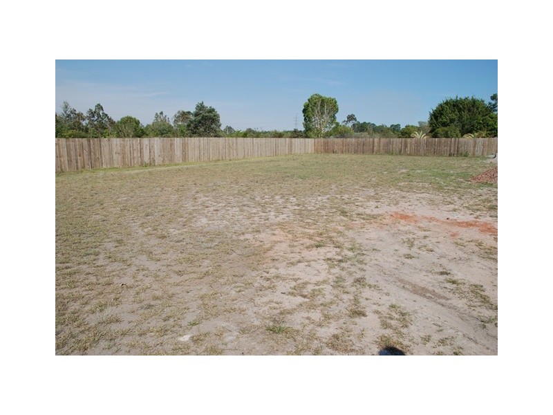 5 CHALLENOR ST, Caboolture QLD 4510