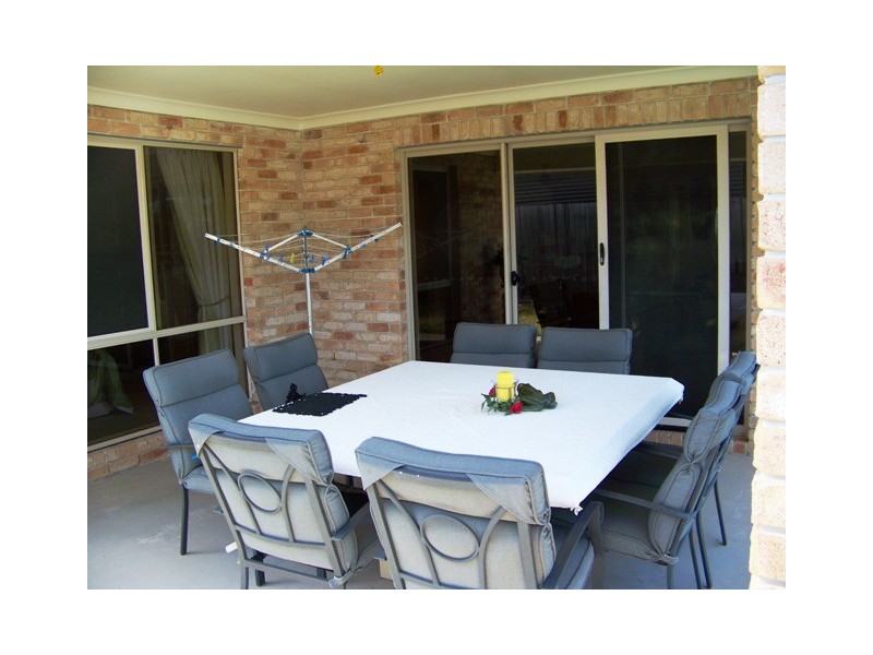 77 Summersfields Drive, Caboolture QLD 4510