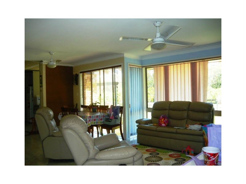 28 Kestrel Court, Morayfield QLD 4506