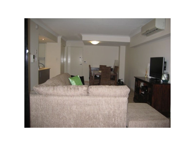 Unit 1  26 Lower King Street, Caboolture QLD 4510