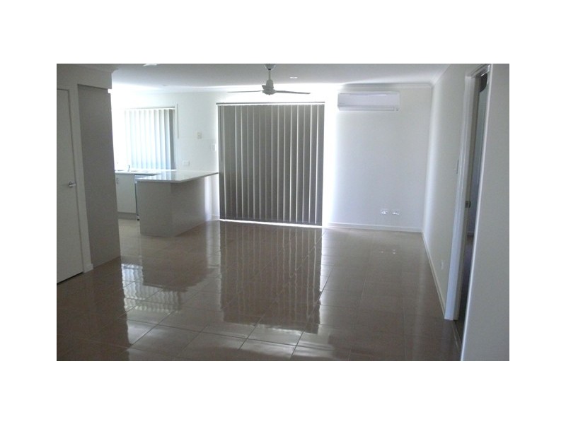 Unit 2   43 McKavanagh St, Caboolture QLD 4510