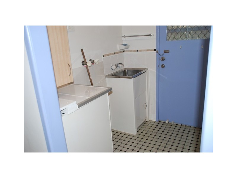 32 DWYER STREET, Beachmere QLD 4510