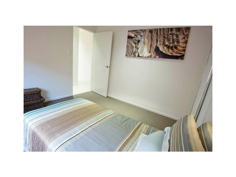 8 Riverlilly Cres, Caboolture QLD 4510