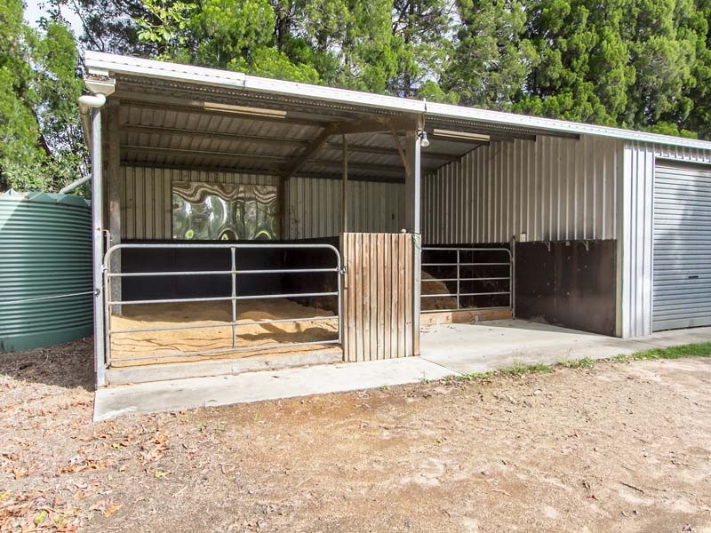 15 Behrens Road, Bellmere QLD 4510