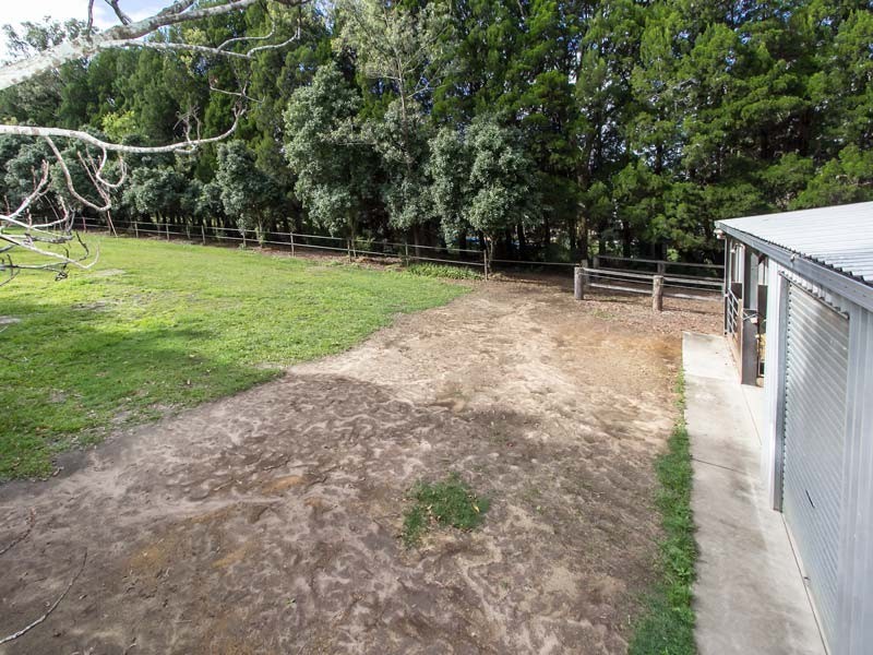 15 Behrens Road, Bellmere QLD 4510