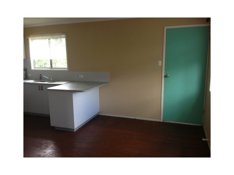 11 Kenneth Street, Morayfield QLD 4506
