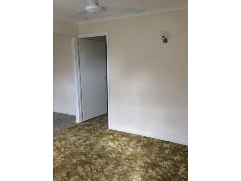 11 Kenneth Street, Morayfield QLD 4506