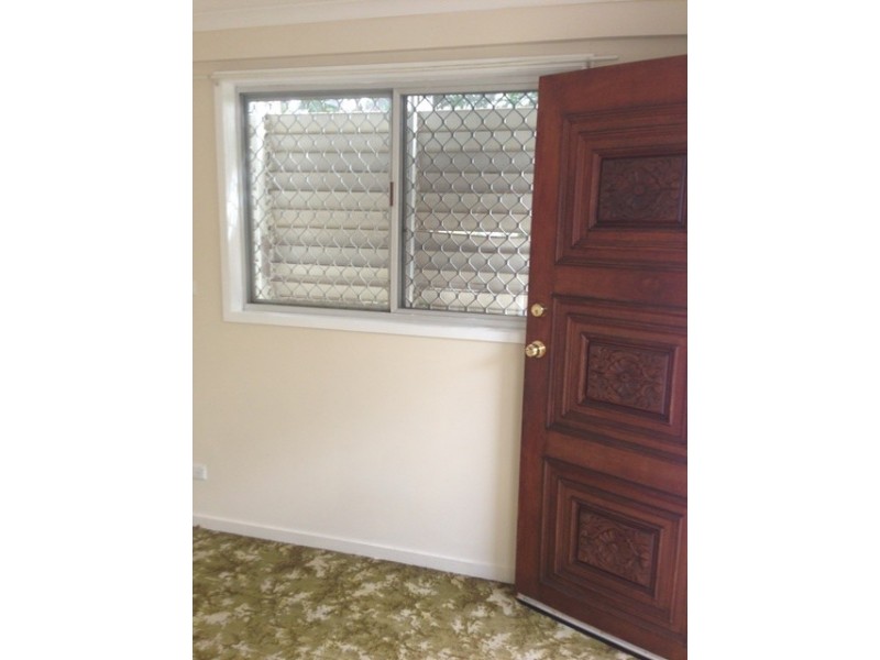 11 Kenneth Street, Morayfield QLD 4506