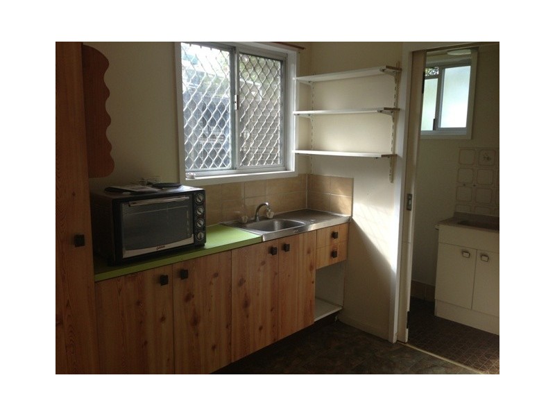 11 Kenneth Street, Morayfield QLD 4506