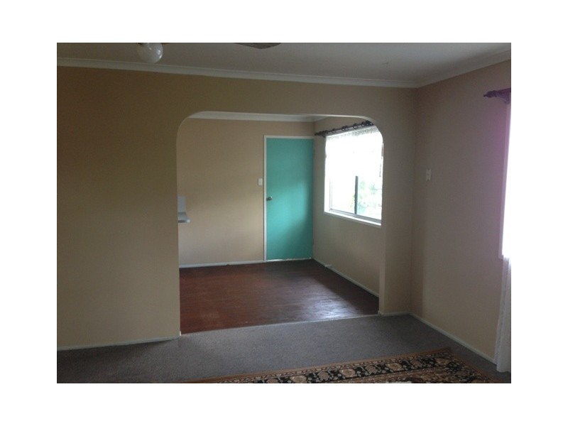 11 Kenneth Street, Morayfield QLD 4506