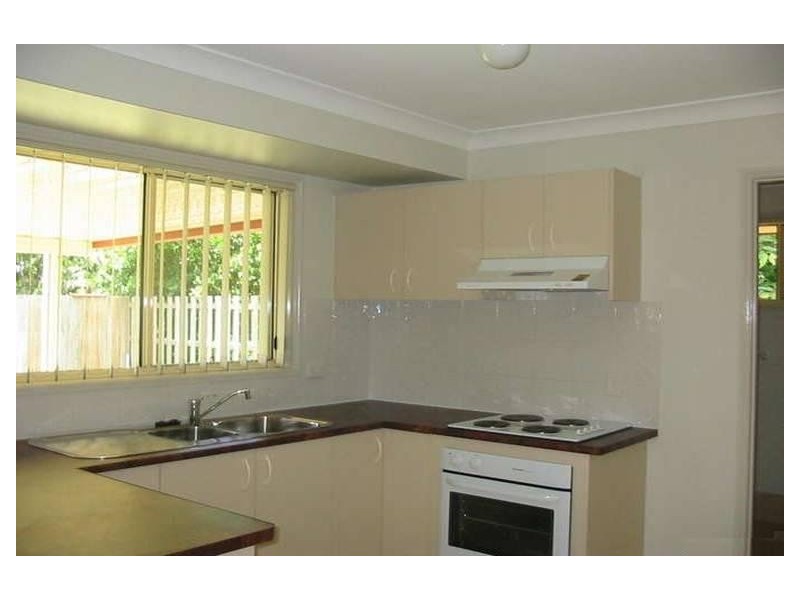 6 Woodbridge Court, Morayfield QLD 4506