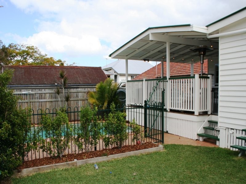 15 Harrow Street, Nundah QLD 4012