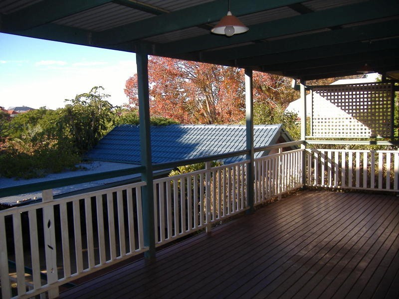 207 Rode Rd, Wavell Heights QLD 4012