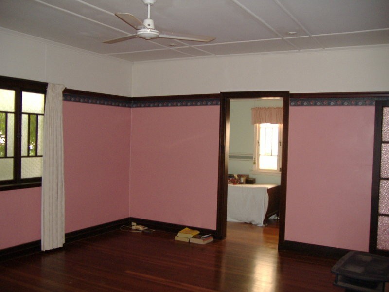 207 Rode Rd, Wavell Heights QLD 4012