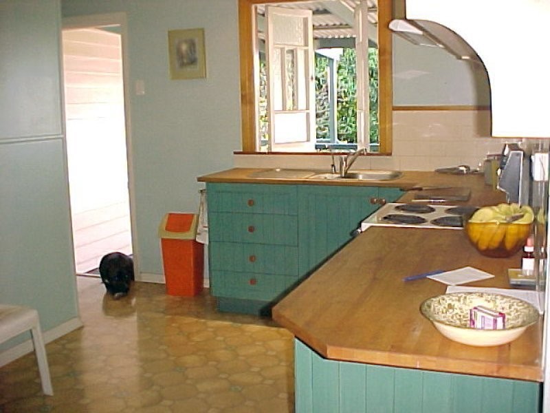 207 Rode Rd, Wavell Heights QLD 4012