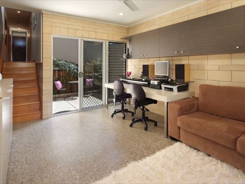 290 Buckland Road, Nundah QLD 4012