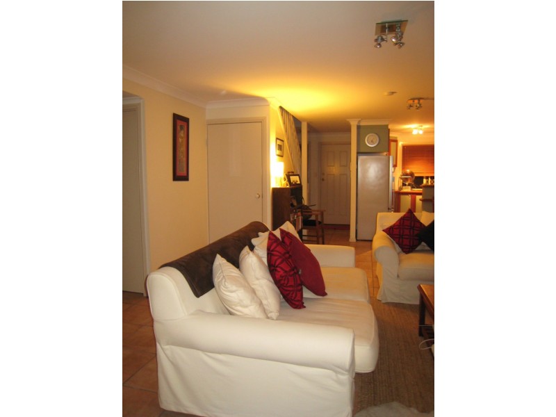 2/18 Hutchins Street, Kedron QLD 4031