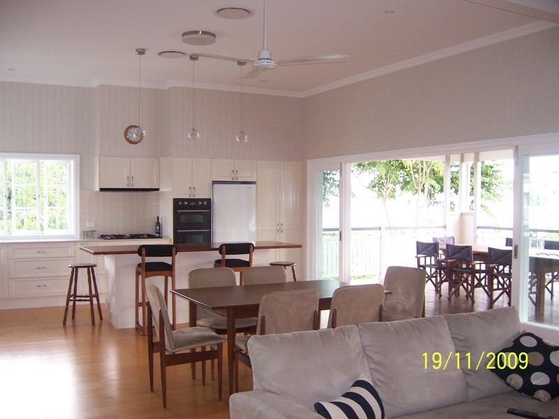 27 Adelaide Street, Clayfield QLD 4011