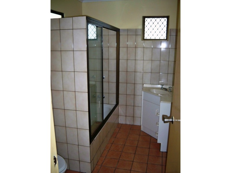 1/188 Junction Rd, Clayfield QLD 4011