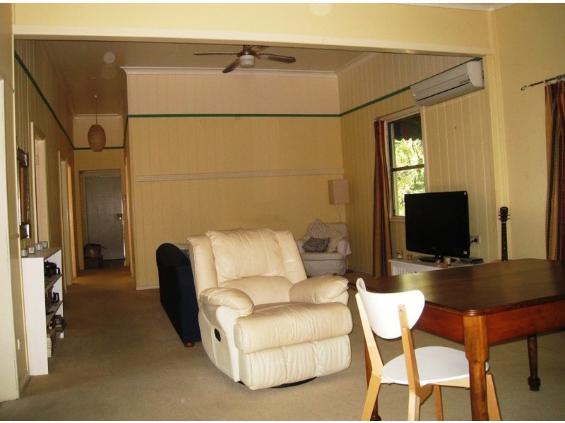 26 Buckland Road, Nundah QLD 4012