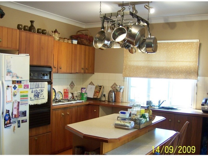 13 Blackmore Street, Windsor QLD 4030