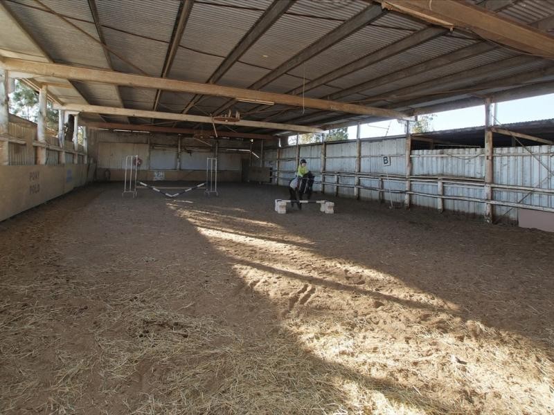 42A Desert Willow Way, Fitzgibbon QLD 4018