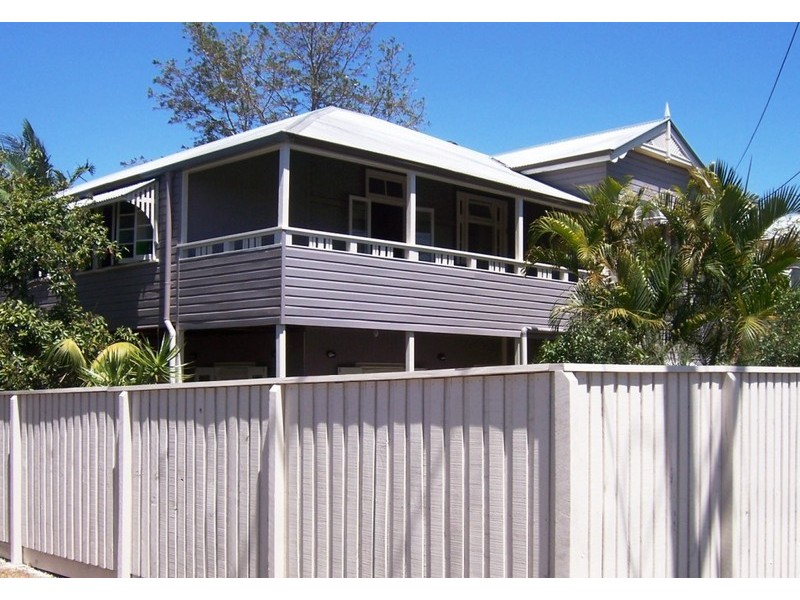 100 Lodge road, Wooloowin QLD 4030