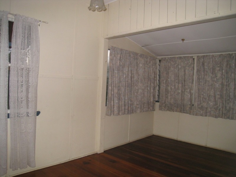 12 Clarkson St, Clayfield QLD 4011
