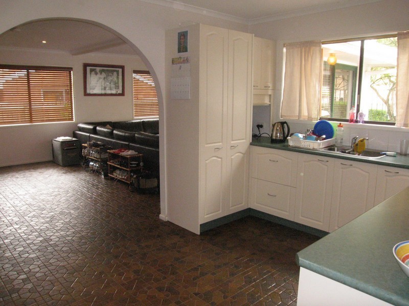 6 Brynner Street, Mcdowall QLD 4053