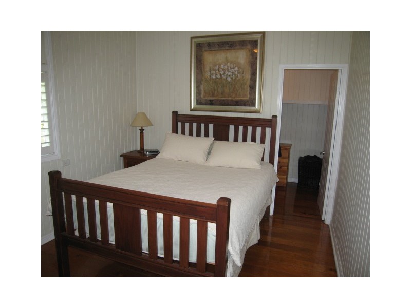 38 Elfreda Street, Alderley QLD 4051
