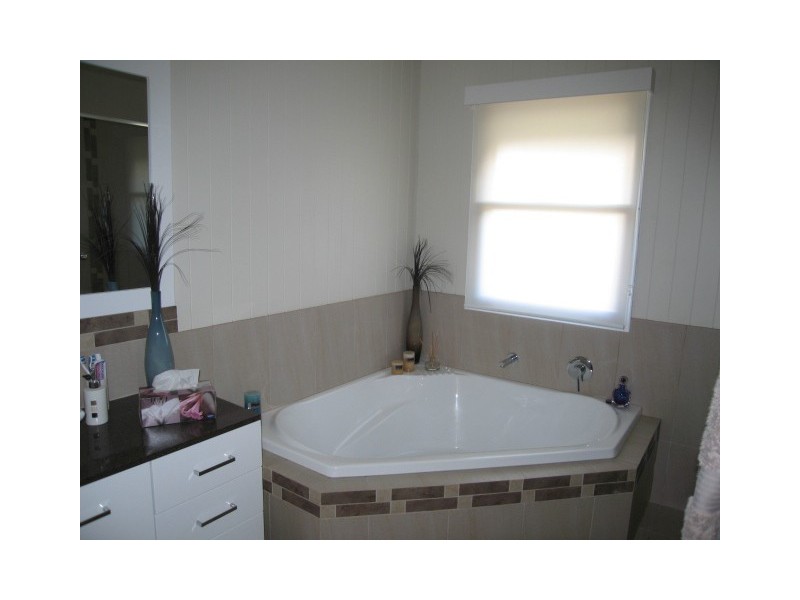 38 Elfreda Street, Alderley QLD 4051
